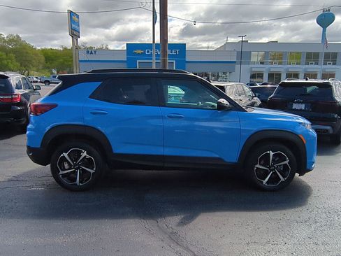Certified 2023 Chevrolet TrailBlazer RS w/ Convenience Package FWD image 9