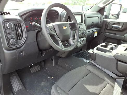 New 2026 Chevrolet Silverado 2500 Custom w/ Custom Convenience Package AWD/4WD image 5
