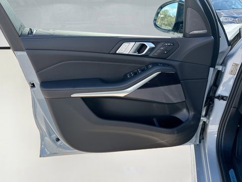 New 2026 BMW X7 xDrive40i w/ M Sport Package image 24
