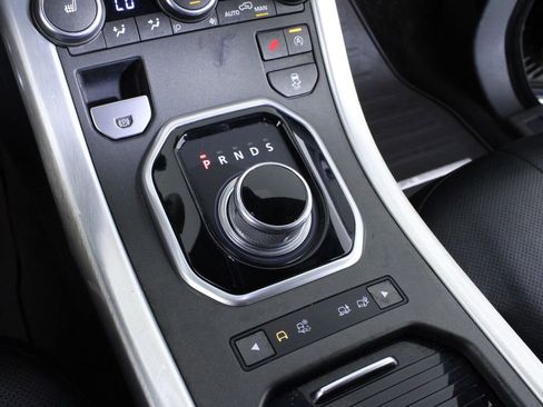 Used 2016 Land Rover Range Rover Evoque SE Premium image 24