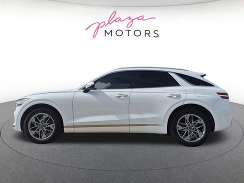 Used 2022 Genesis GV70 2.5T w/ Select Package AWD/4WD image 8
