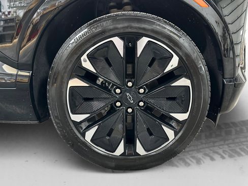 Used 2025 Chevrolet Blazer EV RS AWD/4WD image 24