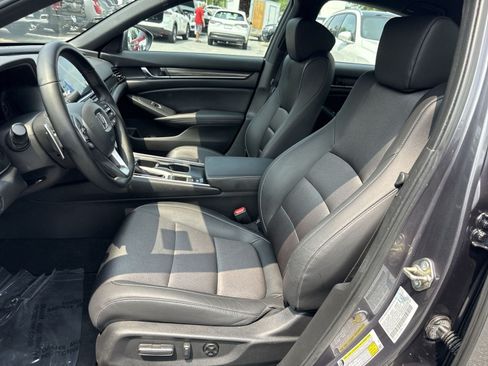 Used 2019 Honda Accord Sport image 21