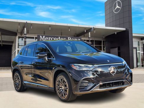 Used 2023 Mercedes-Benz EQE 350+ SUV image 2