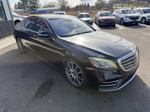 Used 2018 Mercedes-Benz S 560 Sedan image 5