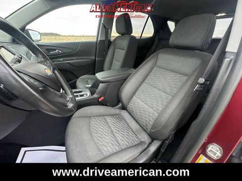 Used 2019 Chevrolet Equinox LT image 18