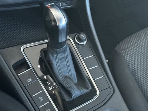 Used 2020 Volkswagen Jetta S w/ Driver Assistance Package image 19