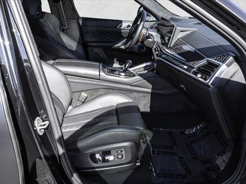 Used 2026 BMW X6 M Competition image 27