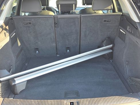 Used 2019 Audi Q5 2.0T Premium w/ Convenience Package image 4