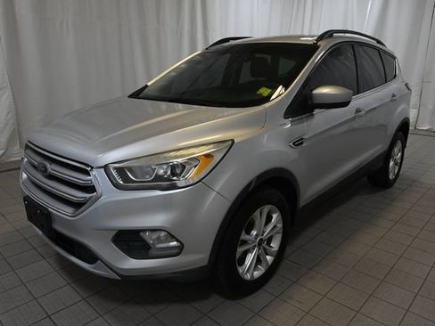 Used 2017 Ford Escape SE w/ Equipment Group 201A AWD/4WD image 17