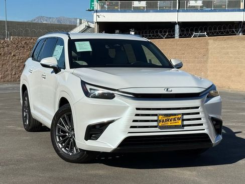 Used 2024 Lexus TX 350 FWD image 3