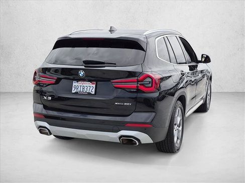 Used 2024 BMW X3 xDrive30i w/ Premium Package AWD/4WD image 5