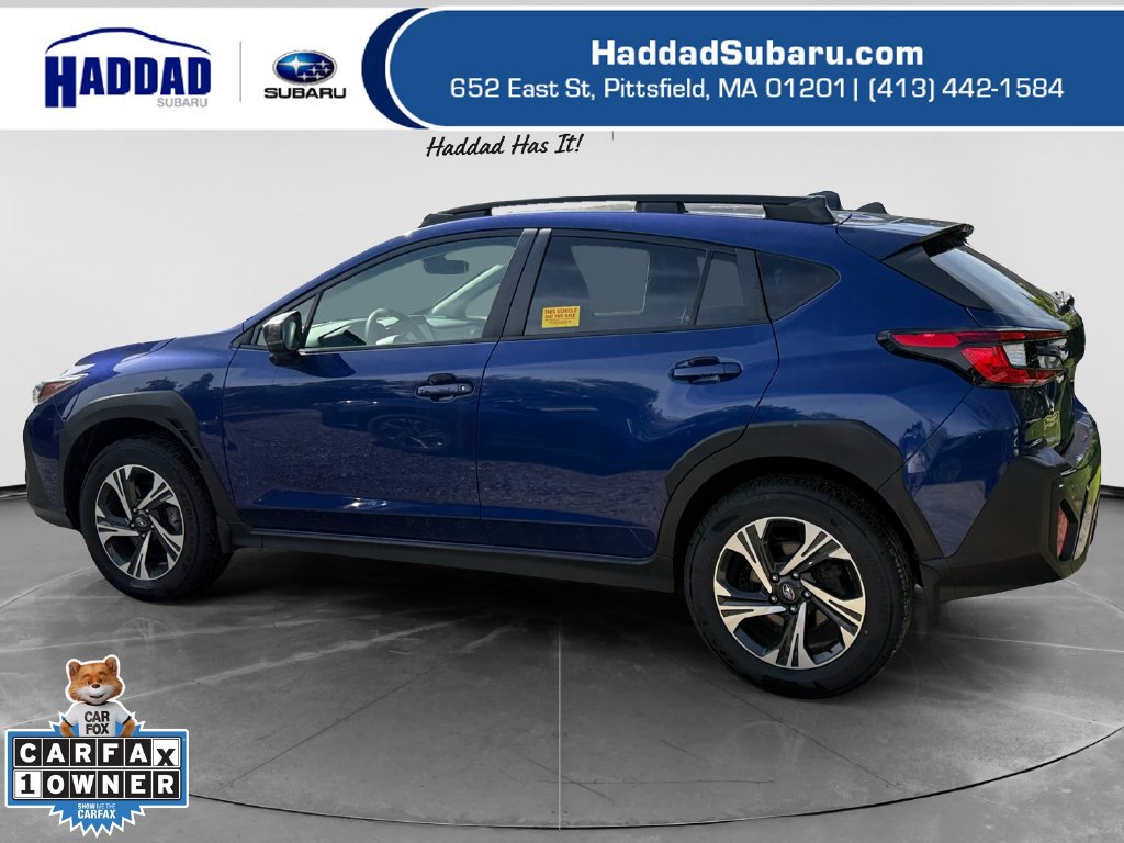 Used 2024 Subaru Crosstrek 2.0i Premium AWD/4WD image 2