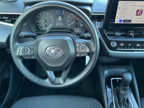 Used 2024 Toyota Corolla LE image 19