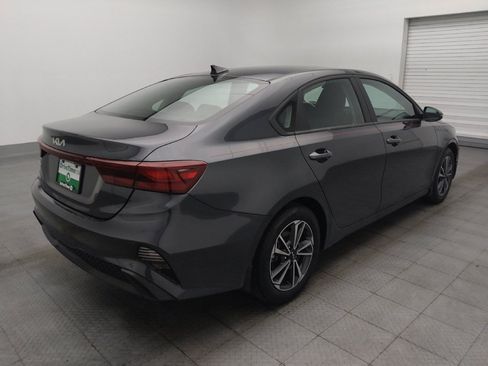 Used 2024 Kia Forte LXS w/ LXS Technology Package FWD image 9