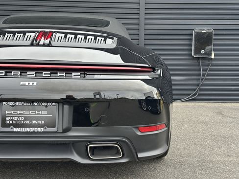 Certified 2025 Porsche 911 Carrera RWD image 18