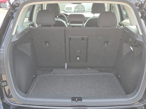 New 2025 Volkswagen Taos S image 19