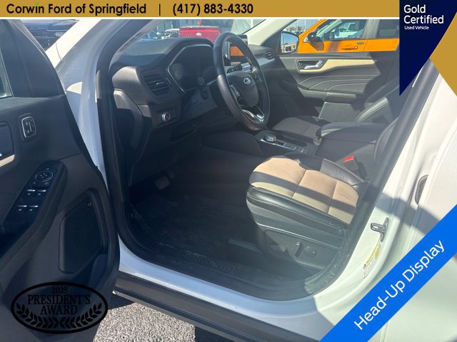 Certified 2022 Ford Escape Titanium w/ Titanium Elite Package AWD/4WD image 15
