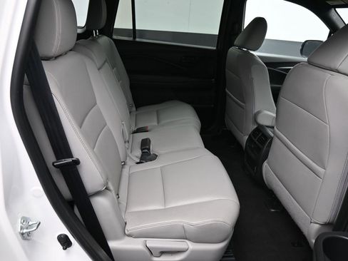 Certified 2023 Honda Passport EX-L image 24