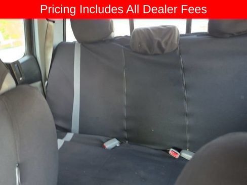 Used 2015 Toyota Tacoma 4x4 Double Cab w/ TRD Sport Package image 5
