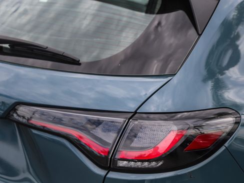 Certified 2024 Honda HR-V LX image 9