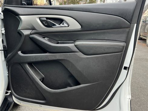 Used 2019 Chevrolet Traverse LS image 7