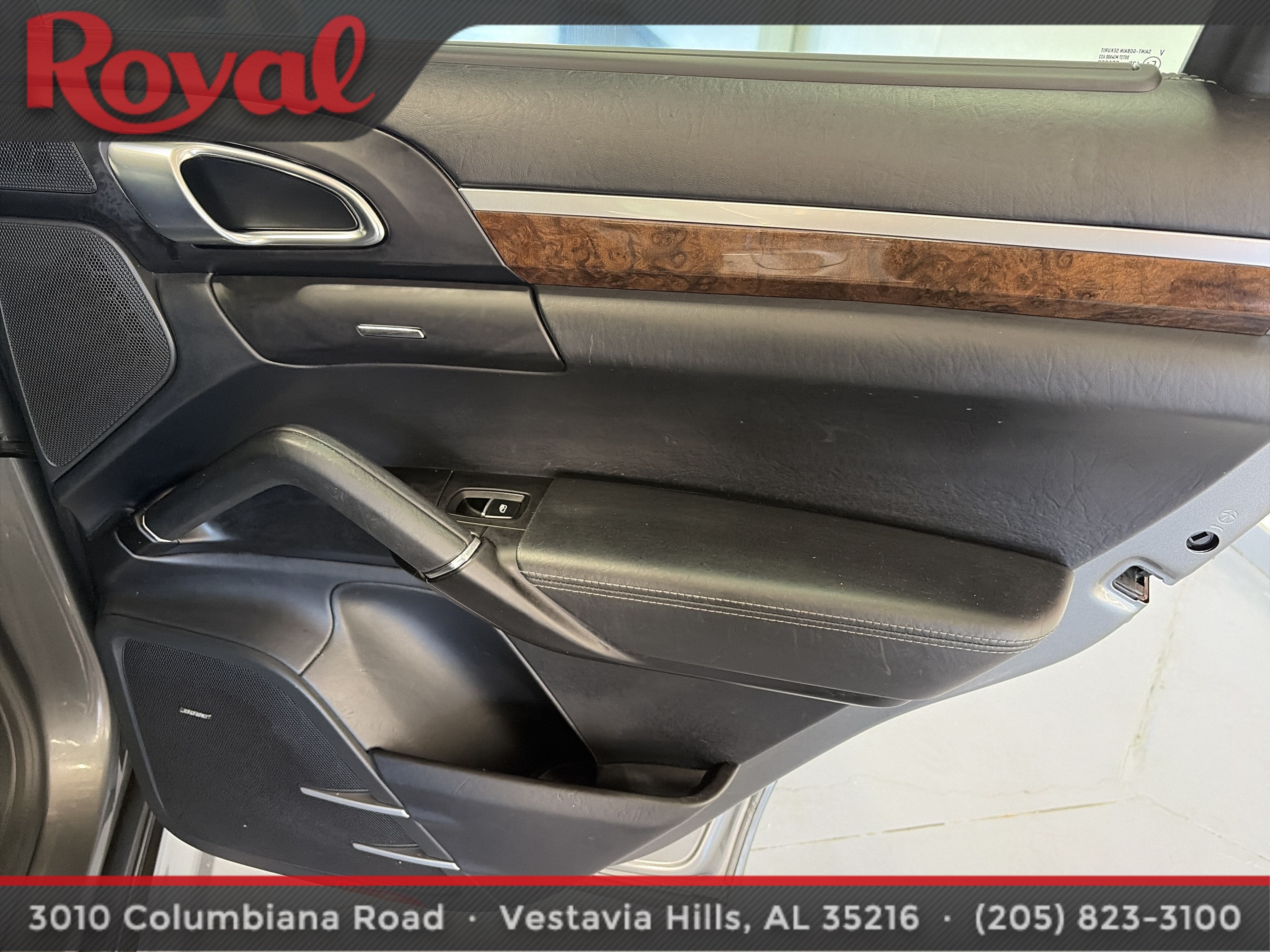 Used 2017 Porsche Cayenne GTS AWD/4WD image 24