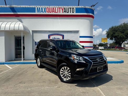 Used 2018 Lexus GX 460 Premium w/ Premium Package AWD/4WD image 4