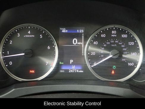 Used 2024 Lexus IS 350 F Sport image 11