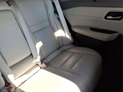 Used 2021 Nissan Rogue SL image 18