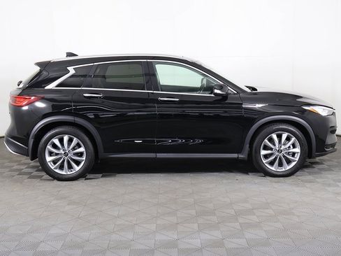Used 2022 INFINITI QX50 Essential image 21