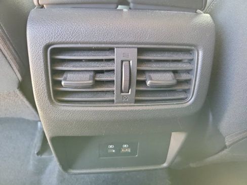 Certified 2023 Nissan Rogue SV AWD/4WD image 15