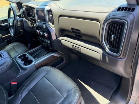 Used 2020 GMC Sierra 1500 SLT w/ SLT Premium Plus Package AWD/4WD image 10