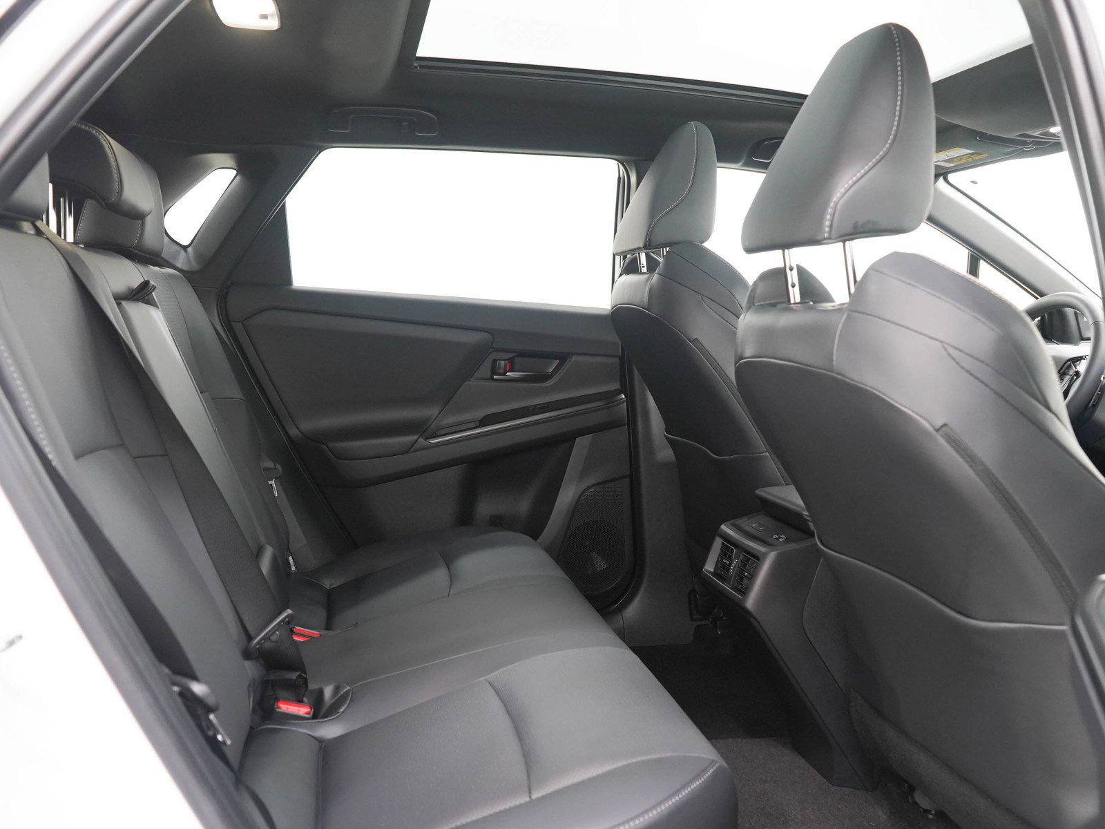 Used 2026 Toyota bZ AWD/4WD image 14