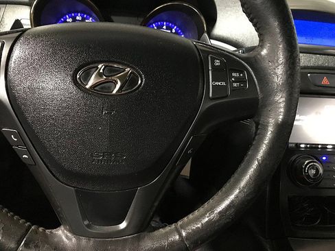 Used 2012 Hyundai Genesis 2.0T image 21