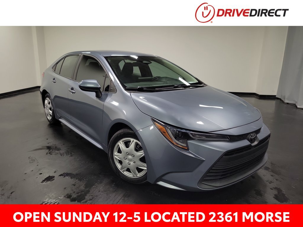 Used 2024 Toyota Corolla LE FWD image 1