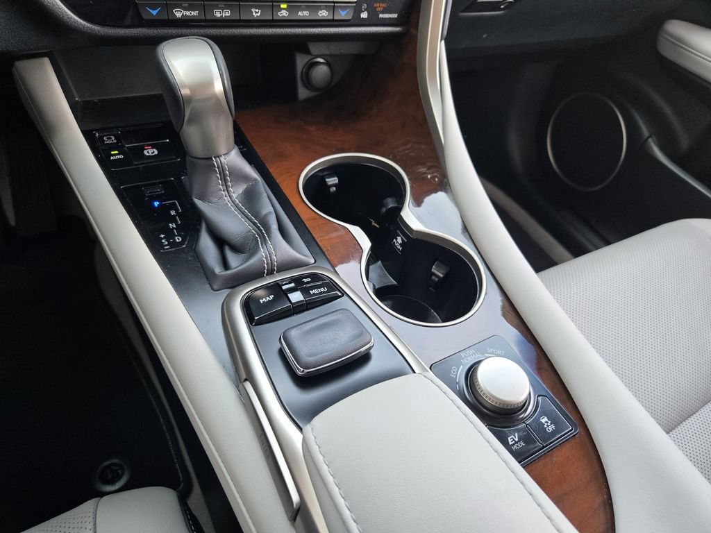 Used 2019 Lexus RX 450h AWD w/ Navigation Package image 16
