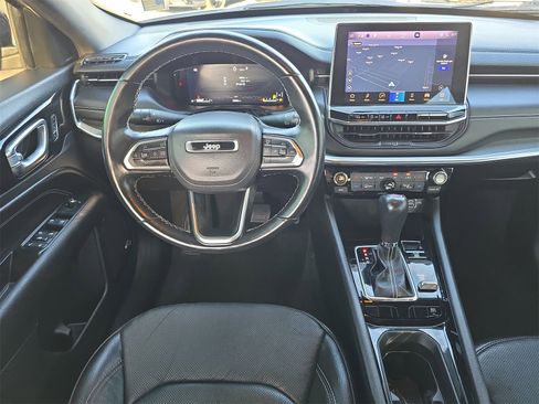 Used 2022 Jeep Compass High Altitude image 9