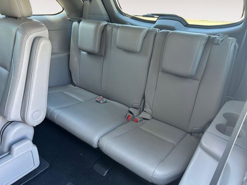 Used 2017 Toyota Highlander Limited Platinum image 13