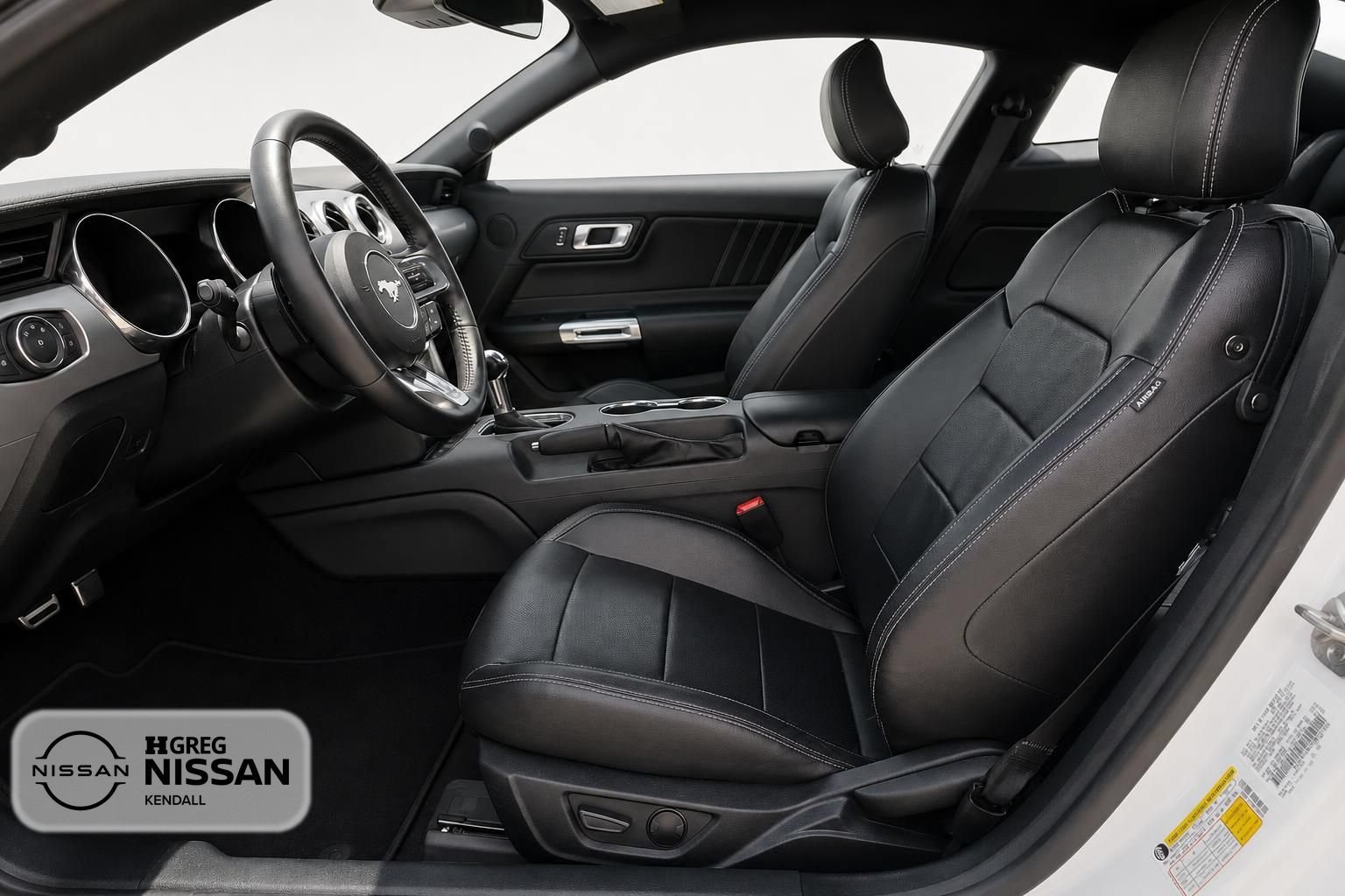 Used 2021 Ford Mustang Premium w/ Pony Package RWD image 7