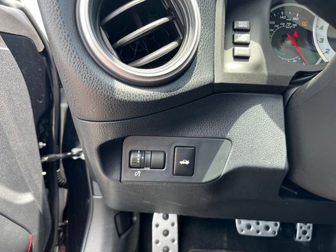 Used 2019 Toyota 86 RWD image 17