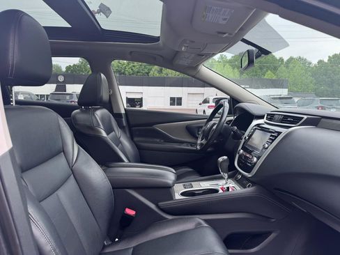 Used 2018 Nissan Murano SL w/ Moonroof Package AWD/4WD image 10