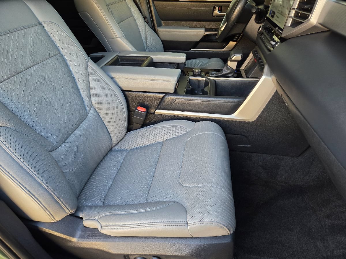 Used 2022 Toyota Tundra Limited RWD image 28