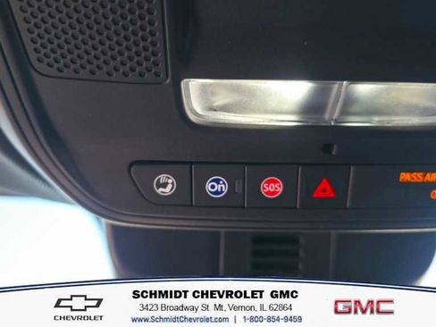 Used 2025 Buick Enclave Sport Touring image 19