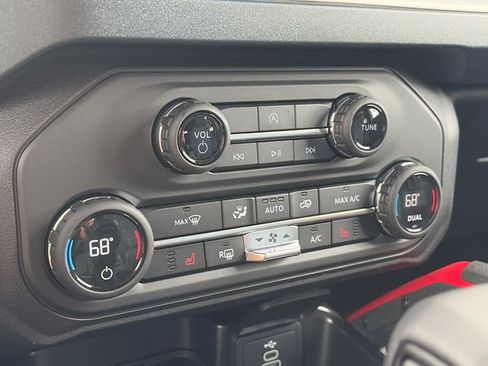 New 2026 Ford Bronco Heritage Edition AWD/4WD image 23