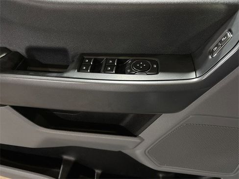 Certified 2024 Ford F250 XLT image 5