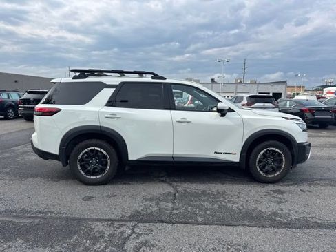 Certified 2023 Nissan Pathfinder Rock Creek AWD/4WD image 4