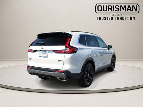 Used 2024 Honda CR-V Sport Touring image 9
