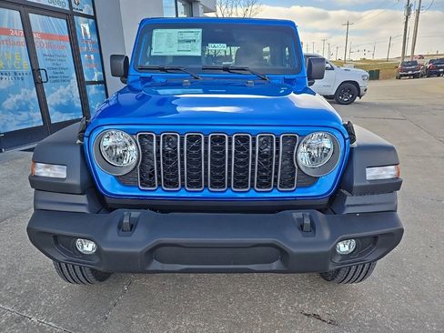 New 2026 Jeep Wrangler Unlimited Sport AWD/4WD image 17