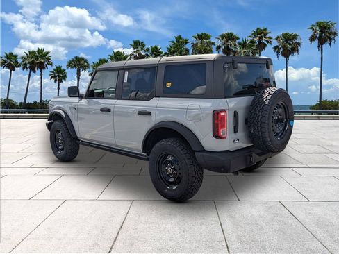 New 2026 Ford Bronco Big Bend w/ Black Diamond Package AWD/4WD image 5